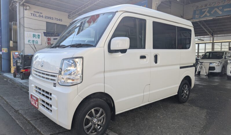 suzuki every pc ltd white exterior 1