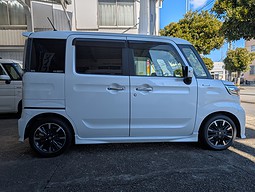 
										スペーシアカスタム HYBRID XS ターボ 4WD 全方位カメラ full									