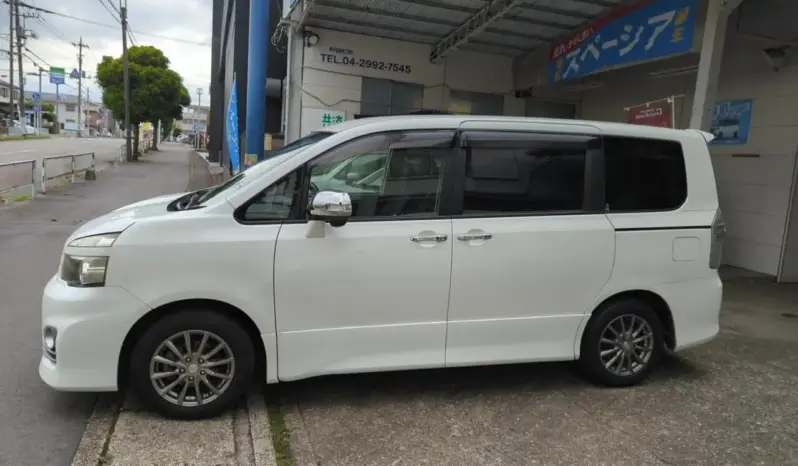 
 トヨタ ヴォクシー ZS 煌 H23 9.3万km 両側電動スライドドア ナビ Bカメラ ETC full									