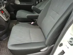 トヨタ ヴォクシー ZS 煌 H23 9.3万km 両側電動スライドドア ナビ Bカメラ ETC full