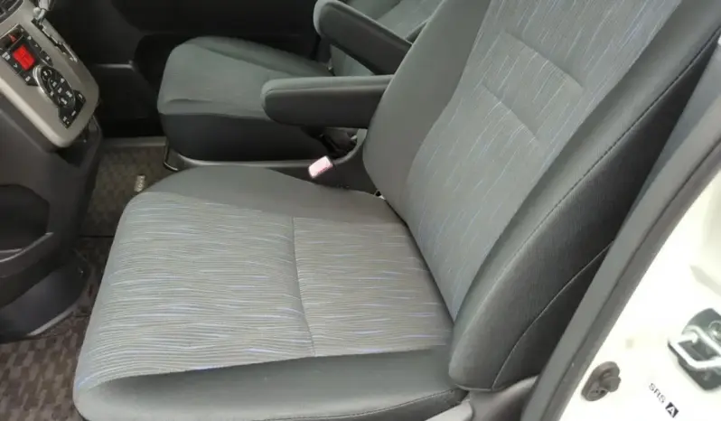 
 トヨタ ヴォクシー ZS 煌 H23 9.3万km 両側電動スライドドア ナビ Bカメラ ETC full									