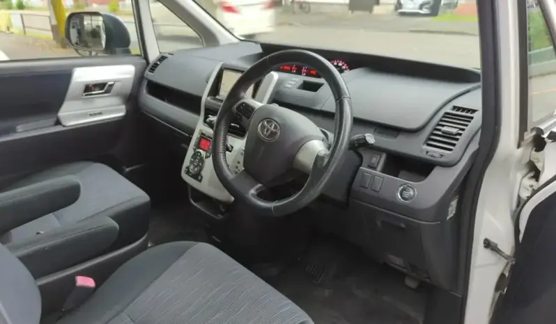 
 トヨタ ヴォクシー ZS 煌 H23 9.3万km 両側電動スライドドア ナビ Bカメラ ETC full									