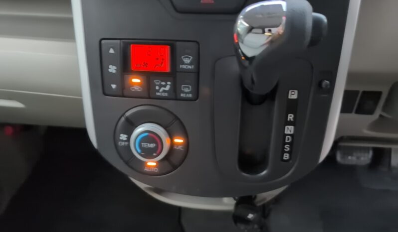
 ダイハツ タント Ｘ H25 5.9万km ナビバックカメラ full									